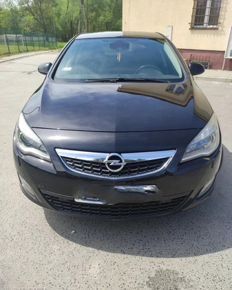 Opel Astra cena 23000 przebieg: 234000, rok produkcji 2010 z Wadowice małe 46